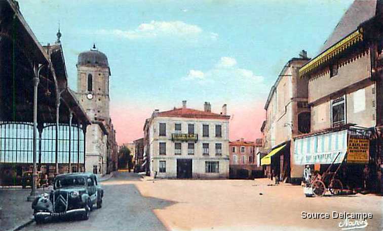47 Marmande Place du Marche.jpg